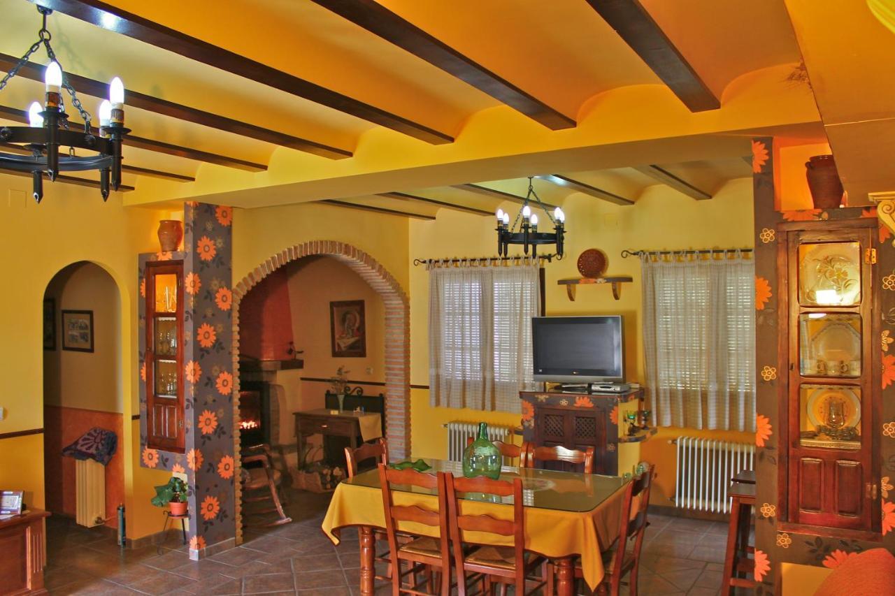 Casa De La Noria Villa Carcabuey ภายนอก รูปภาพ
