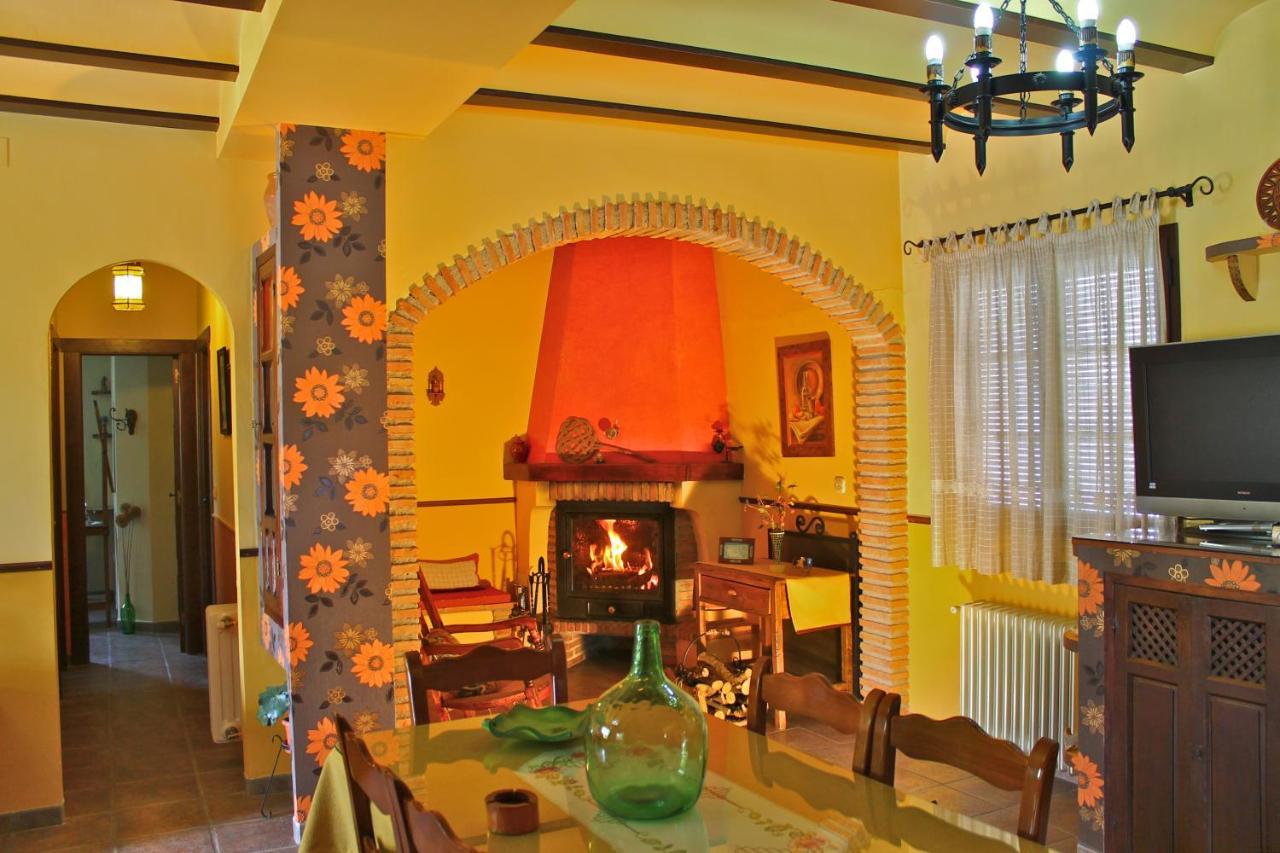 Casa De La Noria Villa Carcabuey ภายนอก รูปภาพ