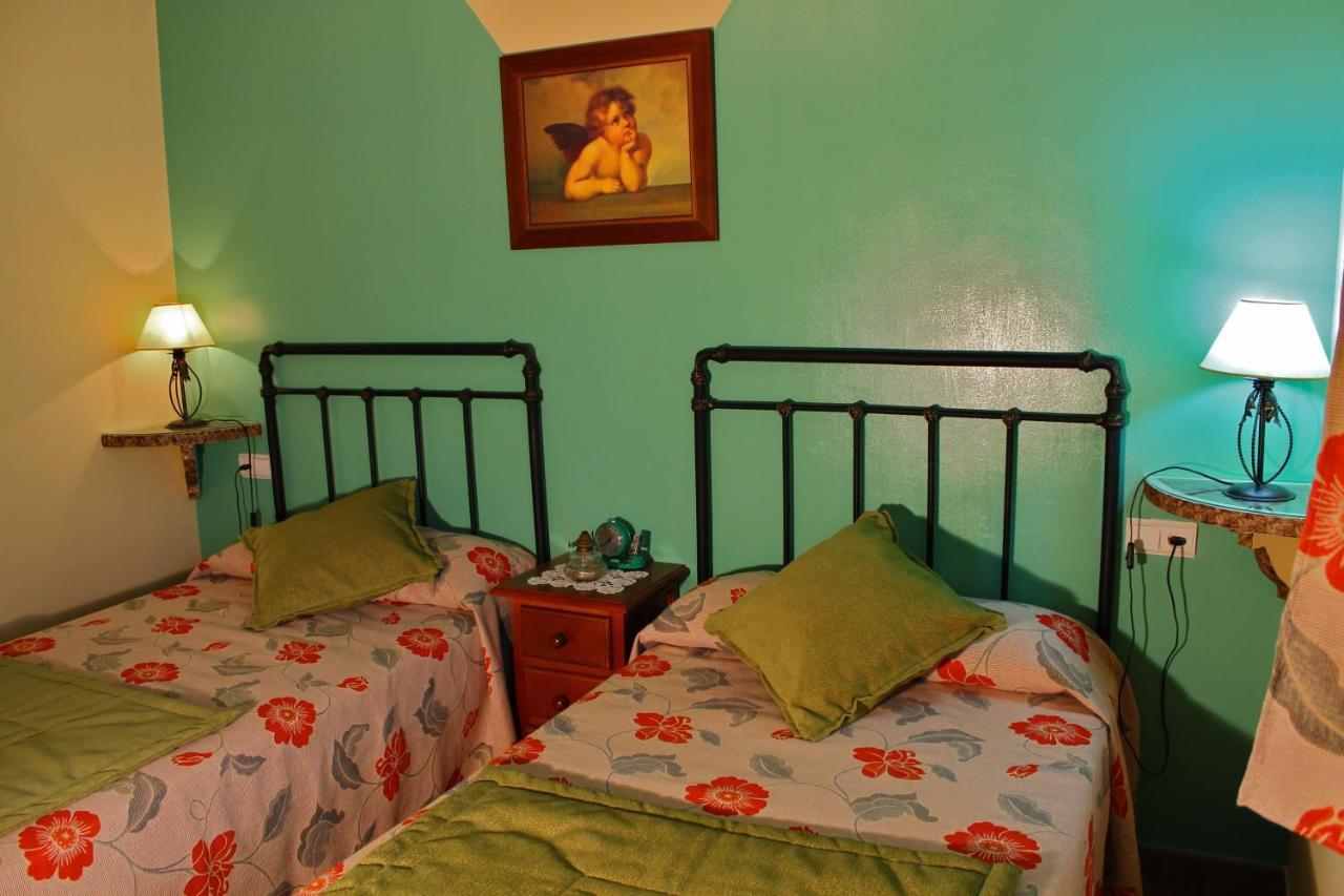 Casa De La Noria Villa Carcabuey ภายนอก รูปภาพ