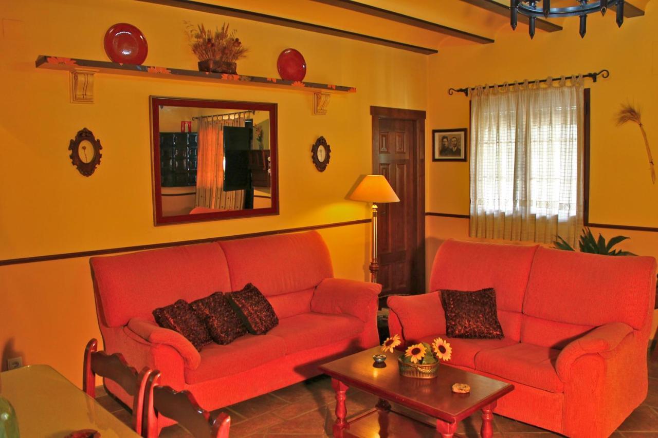 Casa De La Noria Villa Carcabuey ภายนอก รูปภาพ